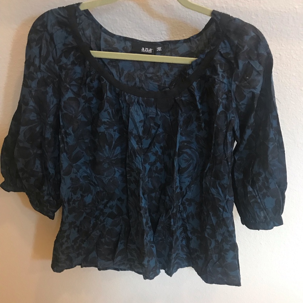 Beautiful Floral Boho Sz L